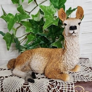 👉*VINTAGE ORIGINAL* LIFE-LIKE CASTAGNA LLAMA FIGURINE ~MADE IN ITALY 1988